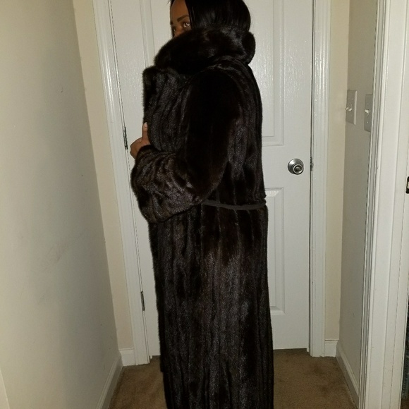 Mink long coat - Picture 4 of 4